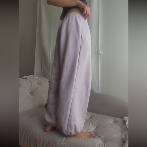 Urban Outfitters Lavender Sweatpants with Drawstring - Picture 2 of 2